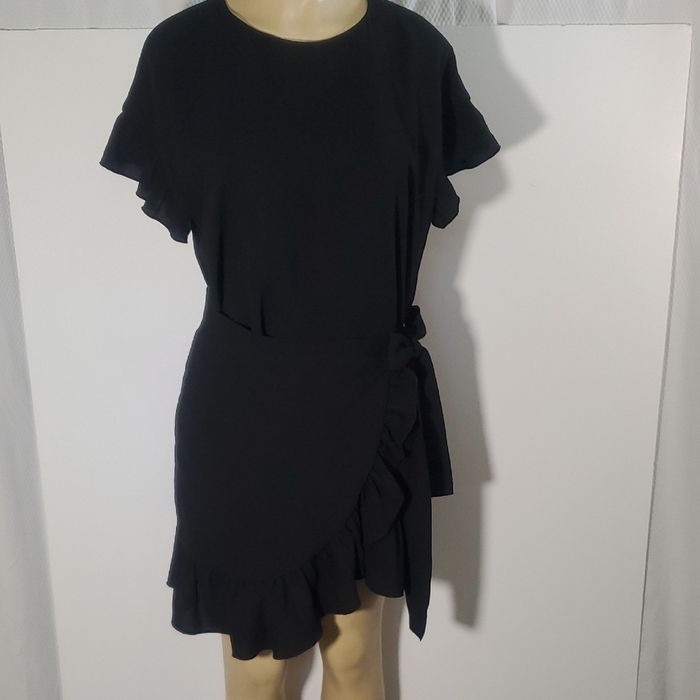 Aritzia Wilfred Ruffle Wrap Mini Dress Elegant Black Size S